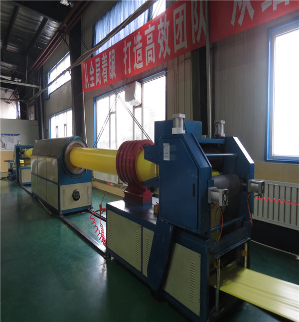 全自動(dòng)內(nèi)復(fù)膜機(jī)